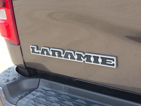 Used 2021 RAM 2500 Laramie AWD/4WD image 15