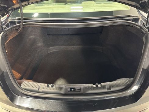 Used 2014 Ford Taurus SE image 32