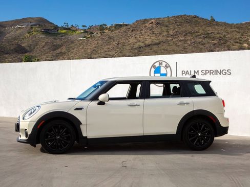 Used 2017 MINI Cooper Clubman image 3