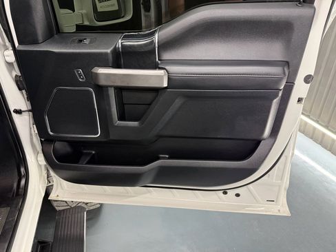 Used 2020 Ford F250 Platinum image 26