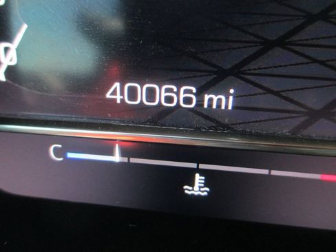 Certified 2024 GMC Sierra 2500 AT4 w/ AT4 Premium Plus Package image 36