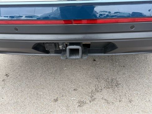 Used 2023 Volkswagen Atlas SE image 39