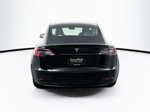 Used 2021 Tesla Model 3 Standard Range Plus RWD image 7