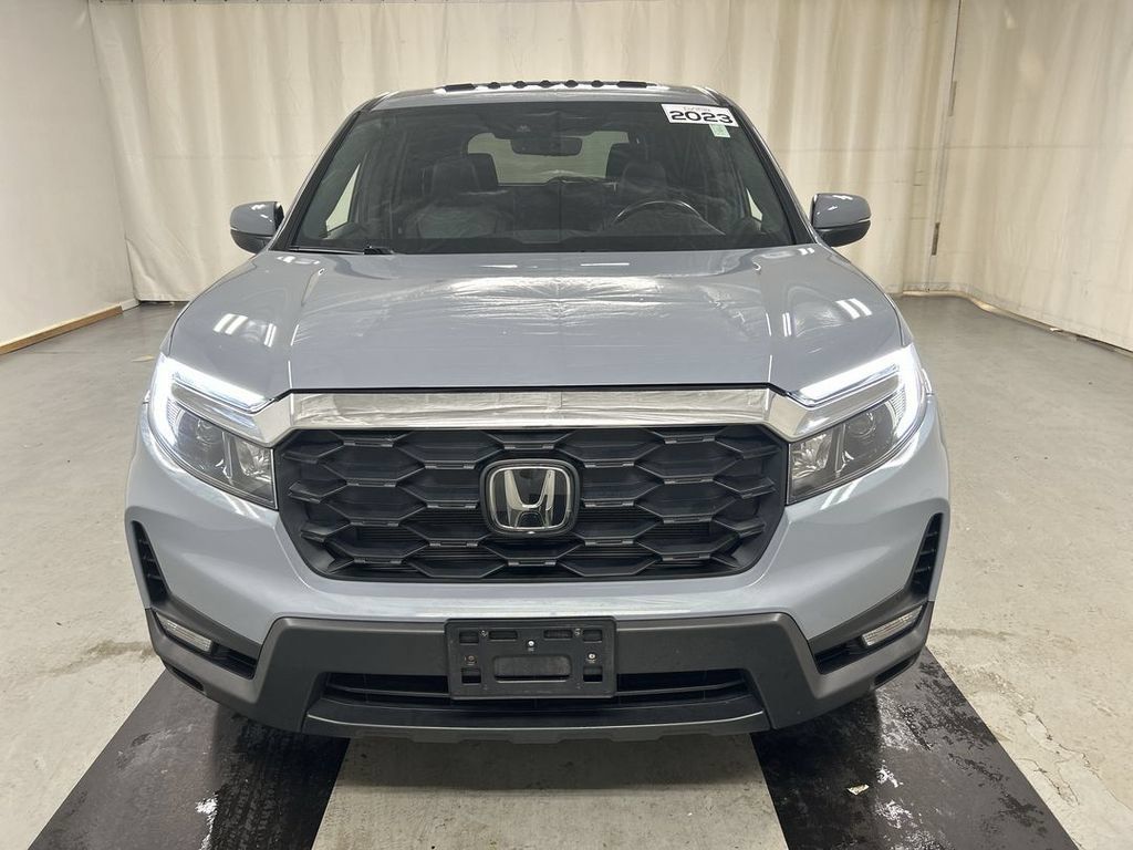 Used 2023 Honda Passport EX-L image 3