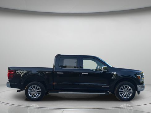 Certified 2024 Ford F150 Lariat w/ Equipment Group 502A High AWD/4WD image 39