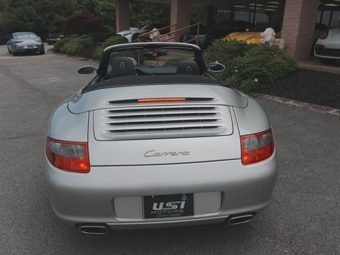 Used 2008 Porsche 911 Carrera RWD image 9