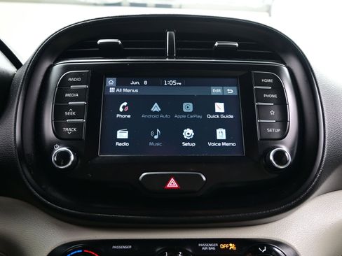 Used 2021 Kia Soul LX FWD image 18