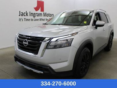 Certified 2025 Nissan Pathfinder SL