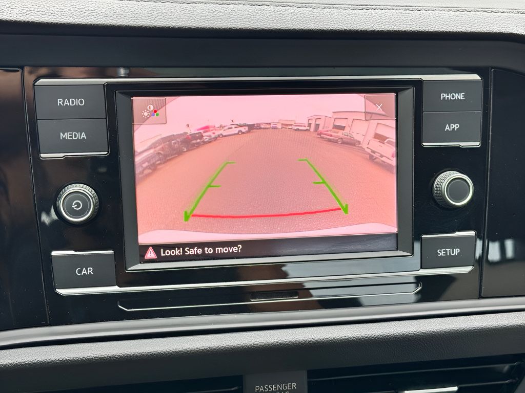 Used 2019 Volkswagen Jetta R-Line FWD image 18