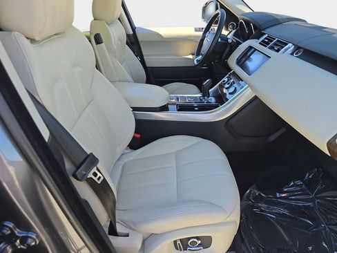 Used 2016 Land Rover Range Rover Sport HSE AWD/4WD image 12