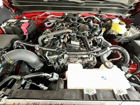 Certified 2026 Toyota Tacoma SR5 w/ SR5 Upgrade Package AWD/4WD image 30