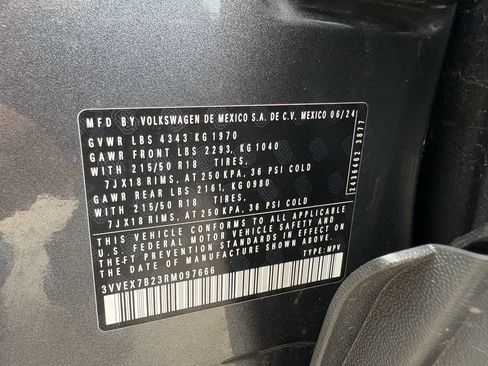 Used 2024 Volkswagen Taos SE FWD image 30