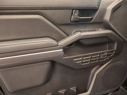 New 2026 Toyota Tacoma SR5 AWD/4WD image 9