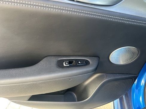 Used 2020 Kia Stinger GT2 image 13