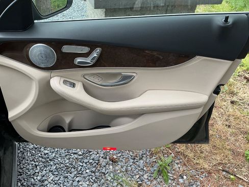 Used 2016 Mercedes-Benz C 300 4MATIC Sedan image 20