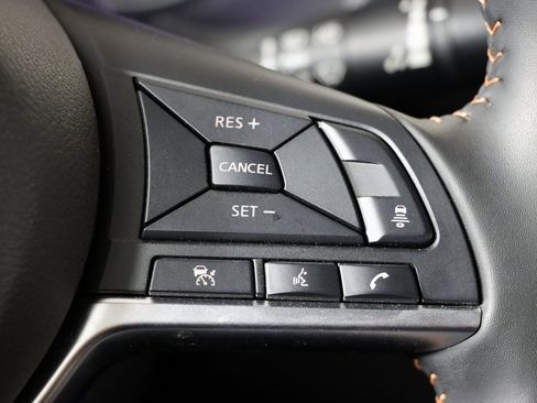 Used 2025 Nissan Sentra SR image 40