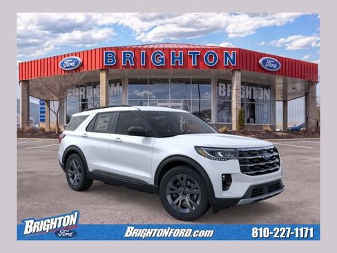Used 2026 Ford Explorer Active w/ Active Comfort Package AWD/4WD image 1