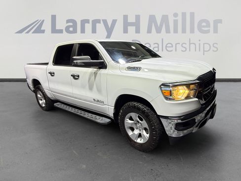 Used 2023 RAM 1500 Big Horn AWD/4WD image 7