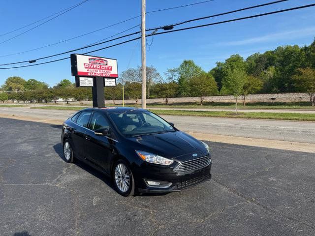 Used 2015 Ford Focus Titanium FWD image 1