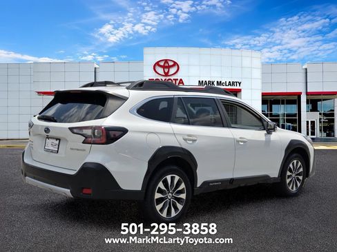 Used 2023 Subaru Outback Limited AWD/4WD image 5
