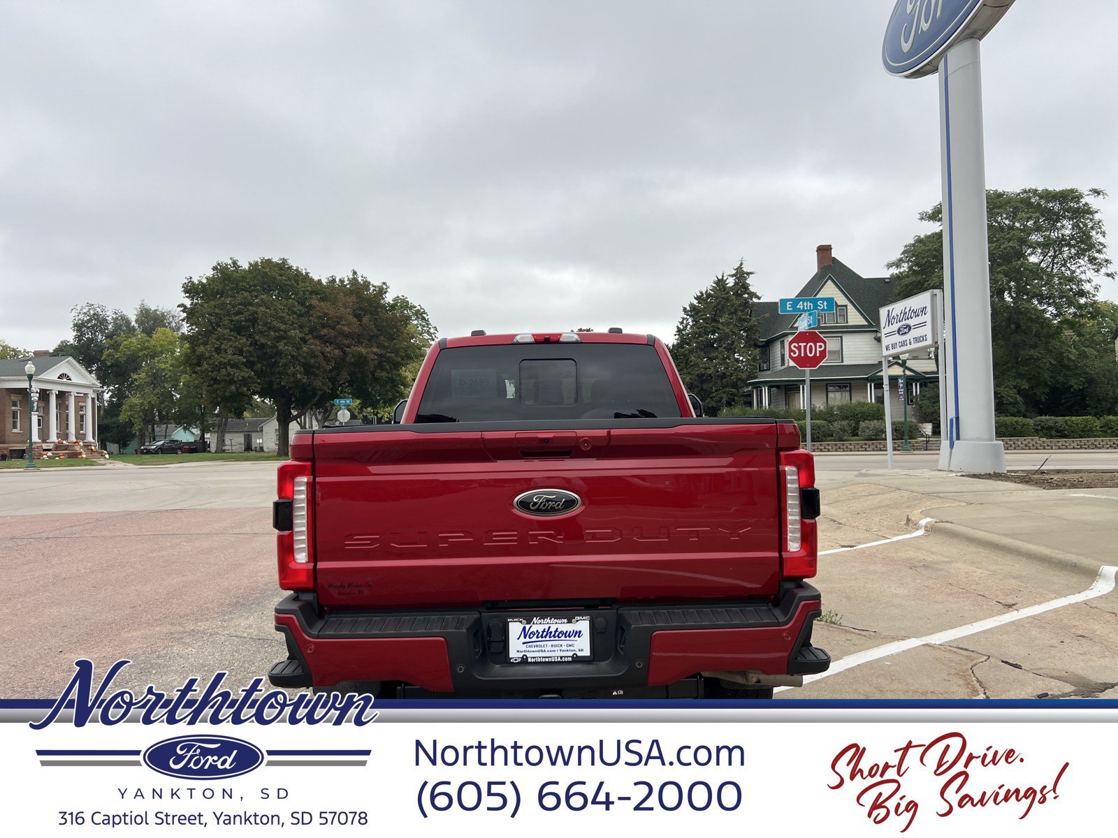 Used 2024 Ford F250 Lariat w/ Black Appearance Package AWD/4WD image 7
