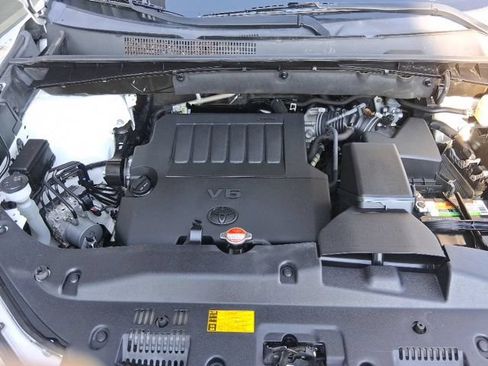 Used 2016 Toyota Highlander Limited FWD image 4
