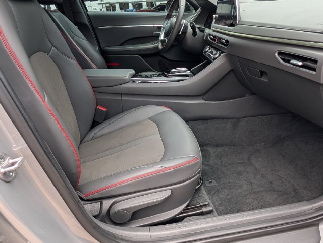 Used 2023 Hyundai Sonata SEL Plus FWD image 24
