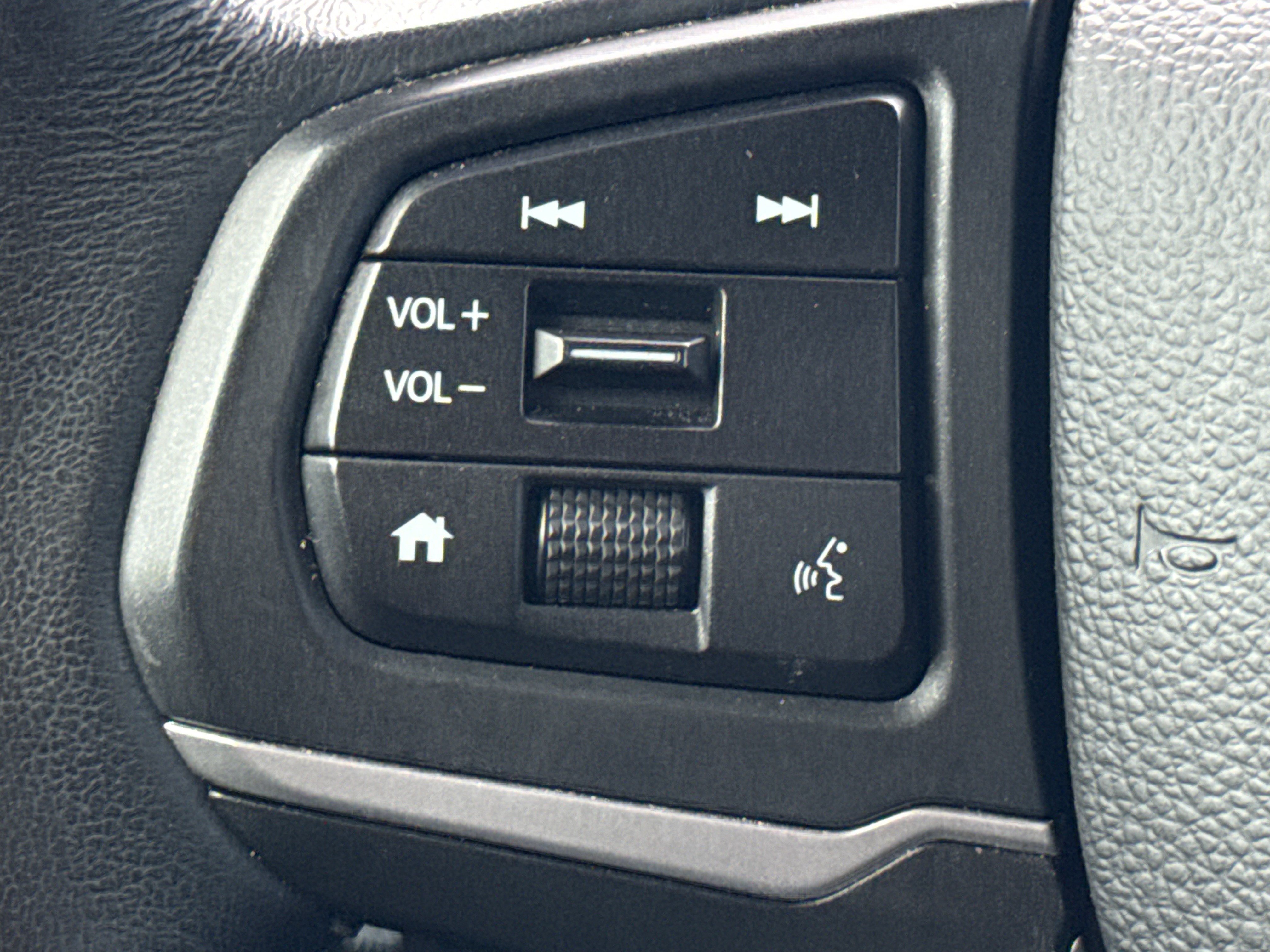 Used 2024 Honda Ridgeline Sport image 19