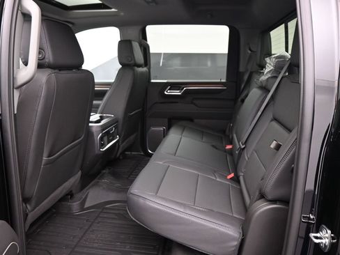 New 2026 GMC Sierra 3500 Denali w/ Denali Reserve Package image 19