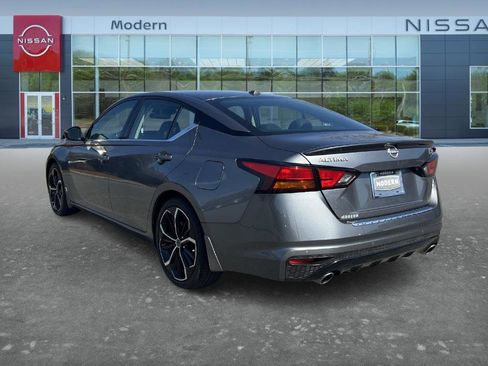 Certified 2023 Nissan Altima 2.5 SR w/ SR Premium Package image 7