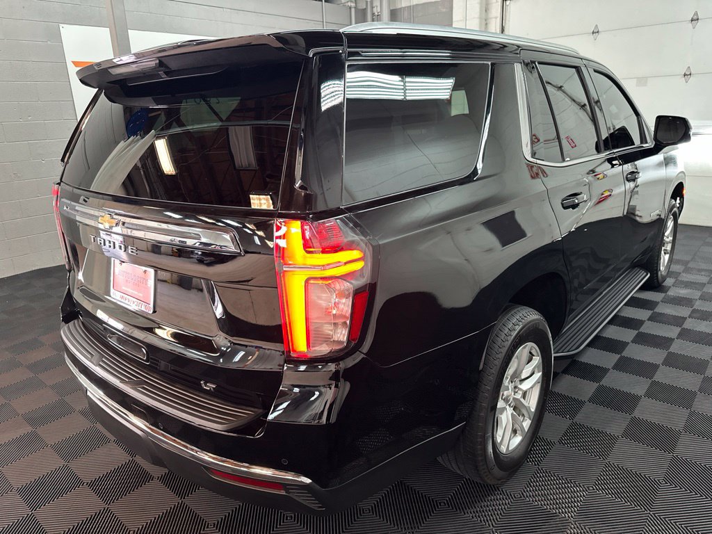 Used 2023 Chevrolet Tahoe LT w/ Luxury Package AWD/4WD image 9