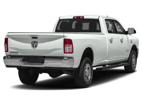 Used 2021 RAM 2500 Big Horn w/ Level 2 Equipment Group AWD/4WD image 2