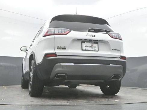 Used 2019 Jeep Cherokee Limited image 37