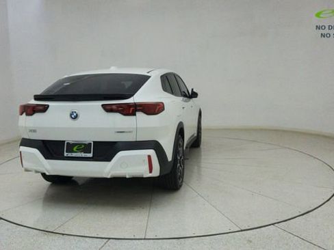 Used 2025 BMW X2 xDrive28i AWD/4WD image 70