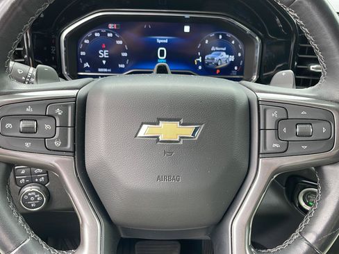 Used 2024 Chevrolet Silverado 1500 High Country w/ Technology Package AWD/4WD image 16