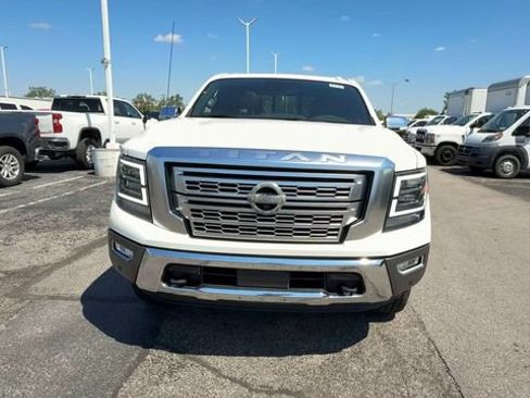 Used 2021 Nissan Titan Platinum Reserve w/ Moonroof Package AWD/4WD image 3