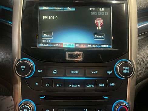 Used 2014 Chevrolet Malibu LT w/ Power Convenience Package FWD image 15