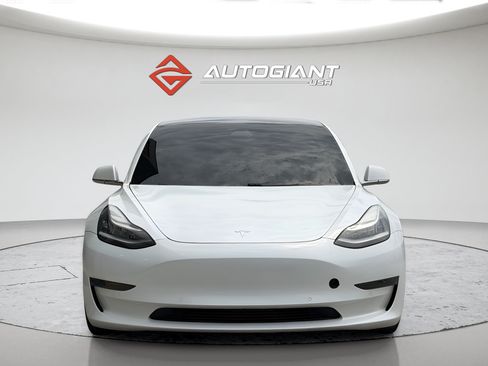 Used 2020 Tesla Model 3 Standard Range Plus RWD image 6