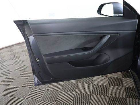 Used 2020 Tesla Model 3 Long Range AWD/4WD image 25