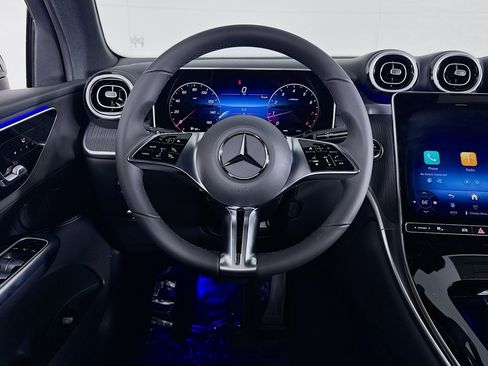 New 2026 Mercedes-Benz GLC 300 image 4