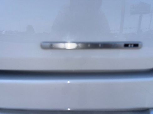 Used 2024 Jeep Wagoneer Series II w/ Flexible Seating Group image 10