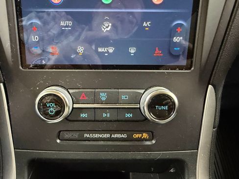 Used 2024 Ford Edge SEL w/ Convenience Package AWD/4WD image 27