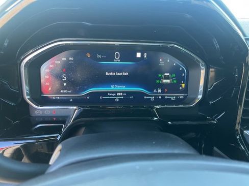 Used 2023 Chevrolet Silverado 1500 High Country w/ High Country Premium Package image 24