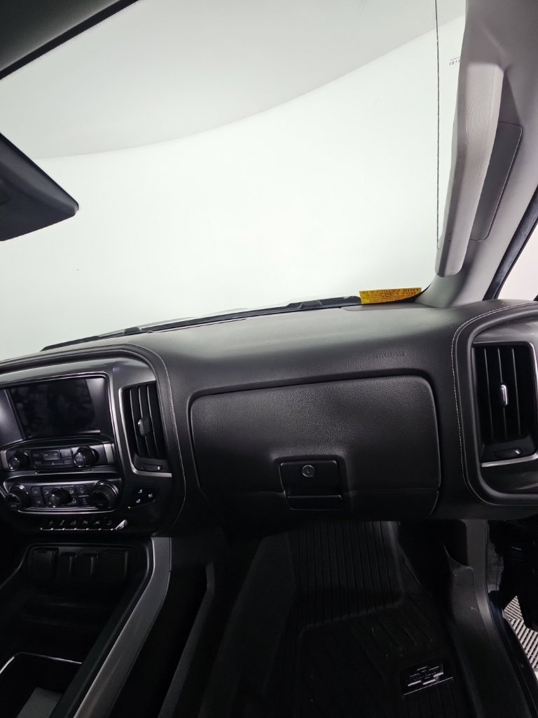 Used 2018 Chevrolet Silverado 1500 LTZ Z71 w/ Centennial Edition AWD/4WD image 22