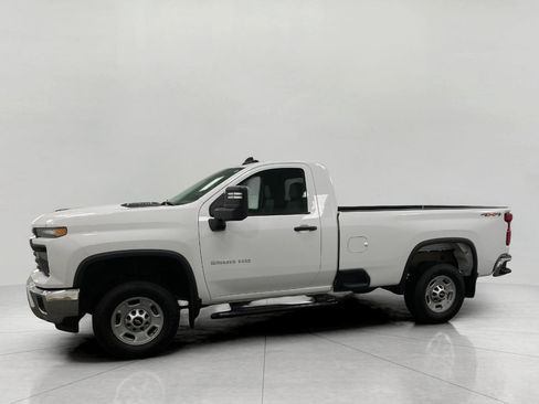 Used 2025 Chevrolet Silverado 2500 W/T w/ WT Convenience Package image 8