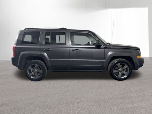 Used 2015 Jeep Patriot High Altitude image 35