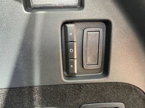 New 2026 Lincoln Aviator AWD image 18