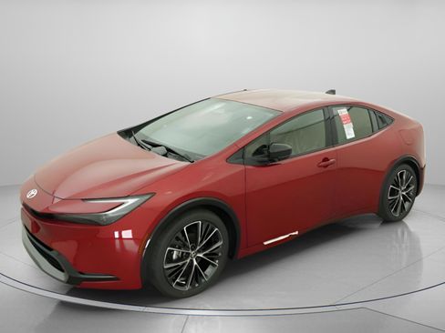 New 2026 Toyota Prius XLE image 2