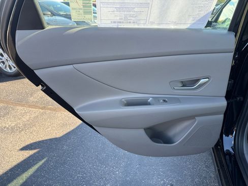 New 2025 Hyundai Elantra Sport image 23