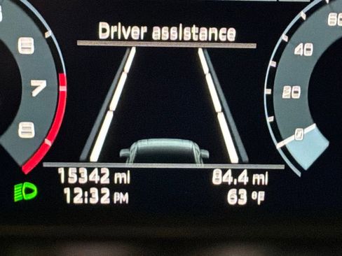 Used 2024 Audi Q3 2.0T Premium image 14